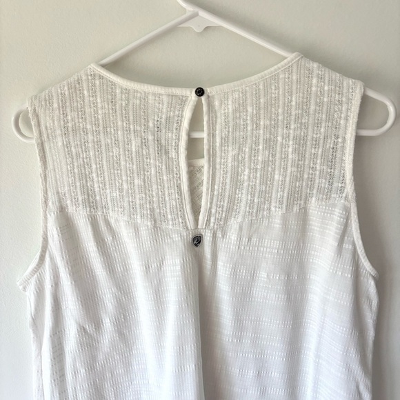 Kuhl Sonia Tank White Knit Lace Seersucker Outdoor Moisture Wicking Activewear - Picture 7 of 12